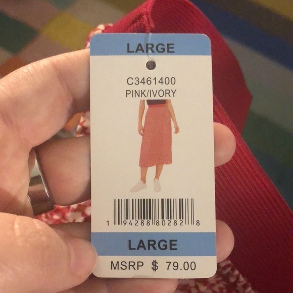 NWT Vince Camuto Pleated Maxi Skirt, Large - Picture 7 of 7